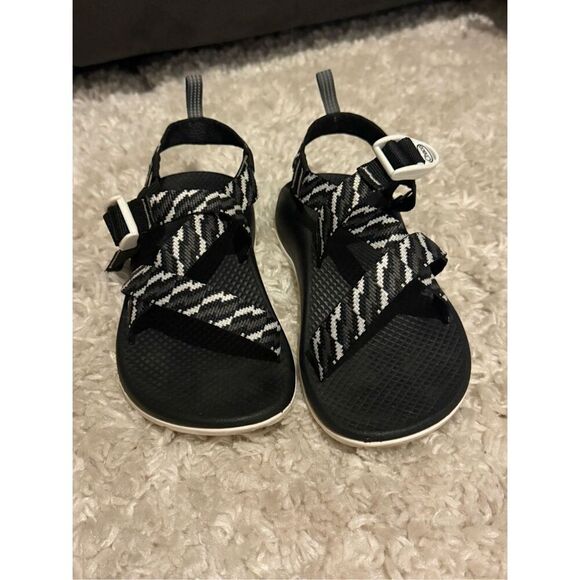Chaco unisex Z/1 EcoTread Sandal  black and white - Picture 1 of 7